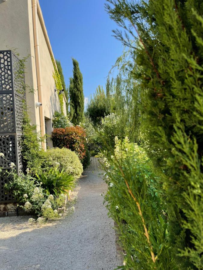 La Maison Des Lonnes Châteaurenard Dış mekan fotoğraf